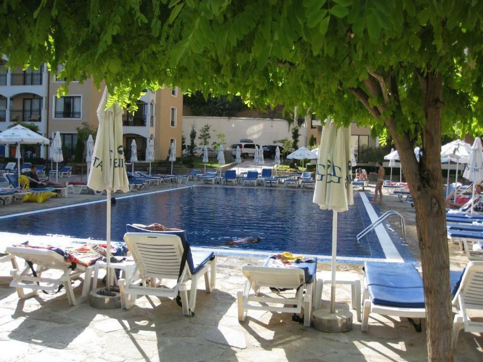 Bendita Mare Family Apartments Zlatni pjasătsi Eksteriør bilde