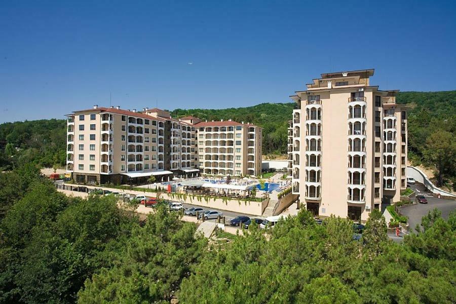 Bendita Mare Family Apartments Zlatni pjasătsi Eksteriør bilde