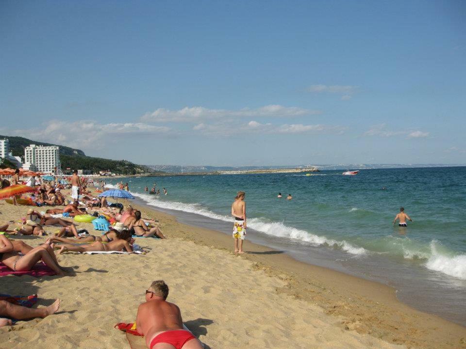 Bendita Mare Family Apartments Zlatni pjasătsi Eksteriør bilde